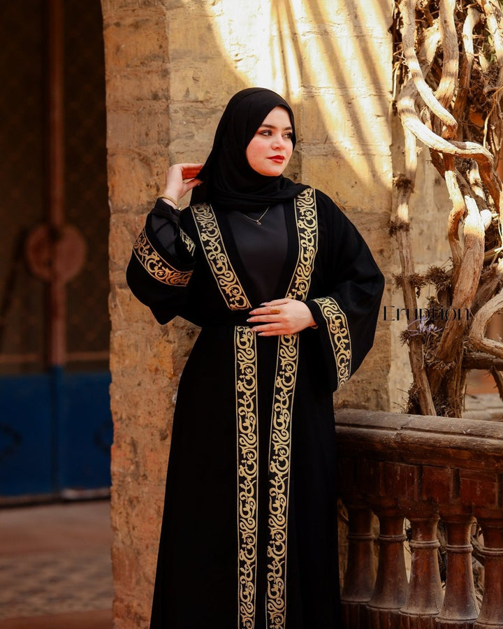 عباية أسود حروف عربي - Eruption Store