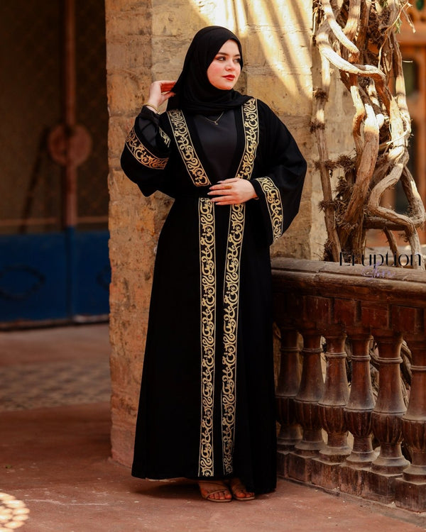 عباية أسود حروف عربي - Eruption Store