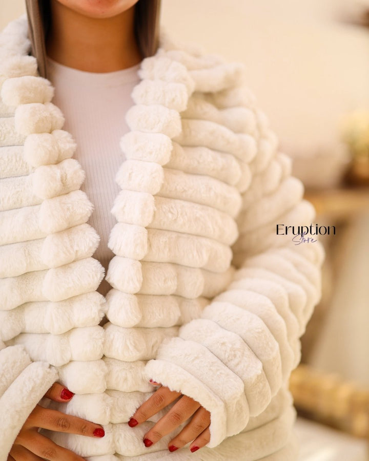 جاكت فرو اوف وايت - Eruption Store